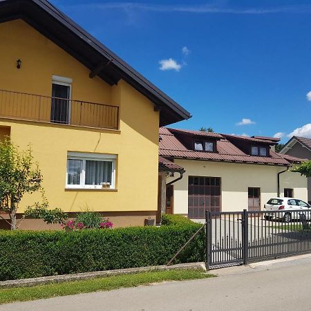 Apartman Diva Otocac Exterior photo